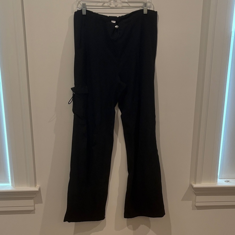 ALO Black cargo Flare Women's Pants